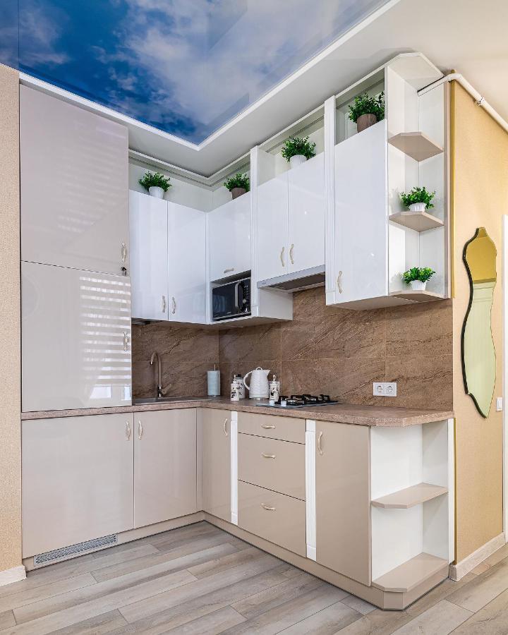 Rynok Square city center 2 bedroom apartment! Lviv Buitenkant foto